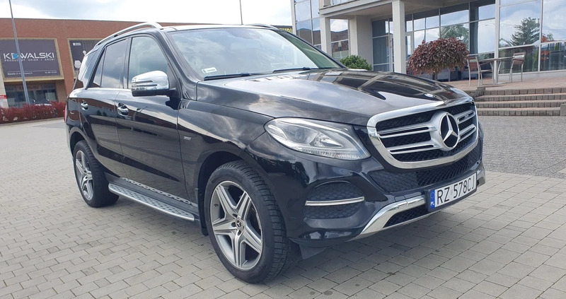 Mercedes-Benz GLE cena 109999 przebieg: 149000, rok produkcji 2017 z Rzeszów małe 379
